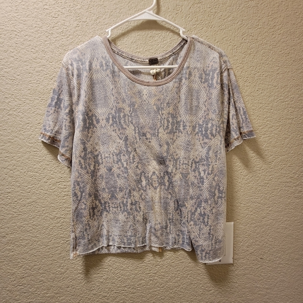 We the Free slightly cropped tee